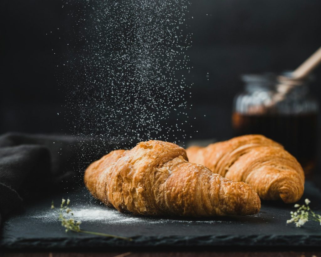 当前图片没有替代文字。文件名为:croissant3.jpg