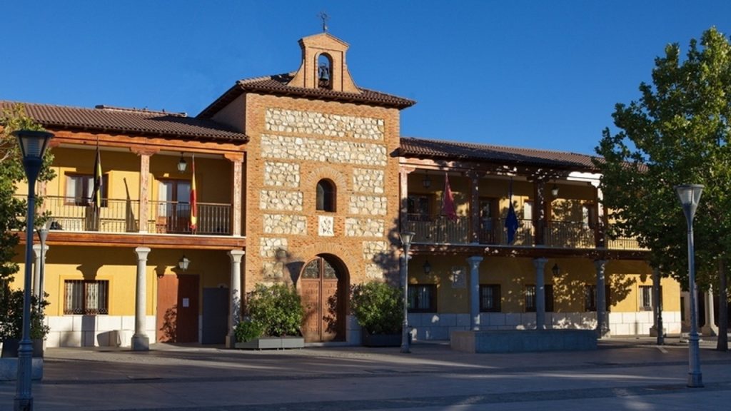 当前图片没有替代文字。文件名为:unica-localidad-madrid-donde-posible-comprar-piso-80-metros-144000-euros-san-martin-vega_69.jpg